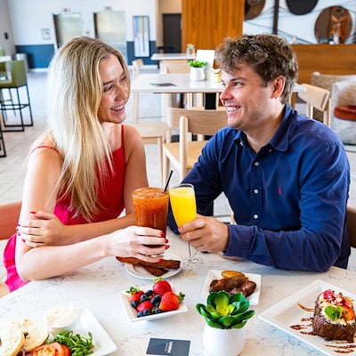 Dine & Unwind at RhuBAR