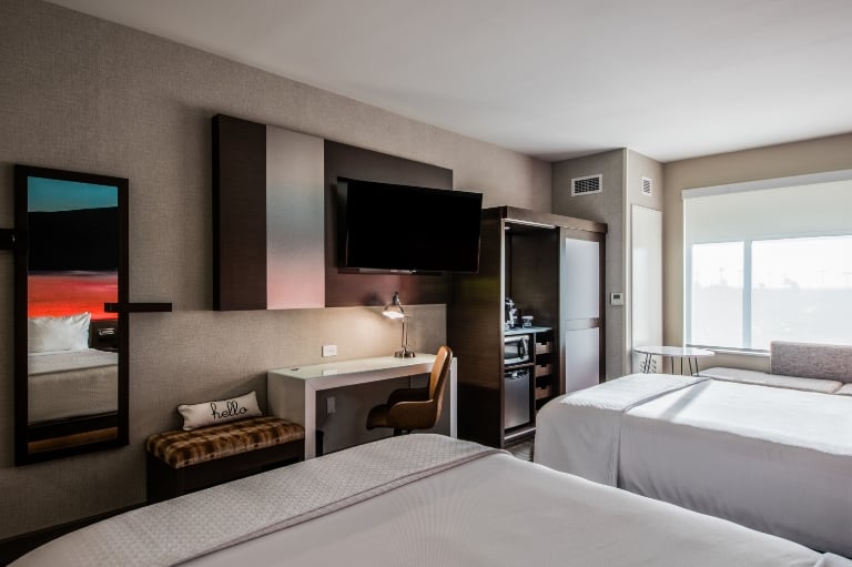 Rooms & Suites Near Burbank Airport Cambria Hotel Burbank